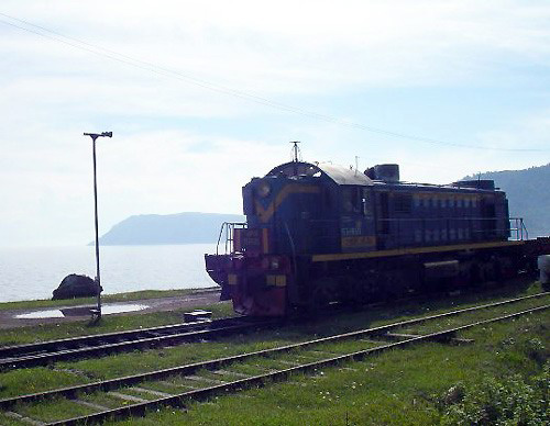 042-local-train